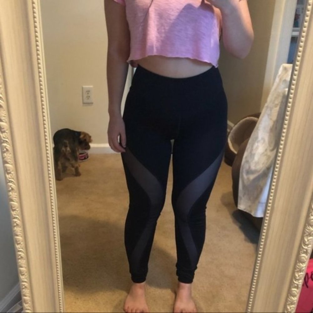 La Senza Booty Lift Mesh Leggings